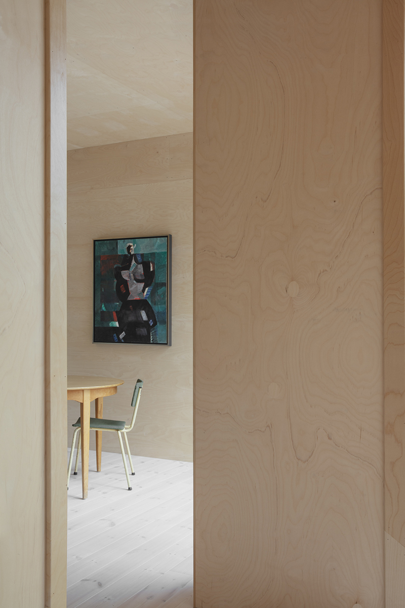E68_interior plywood